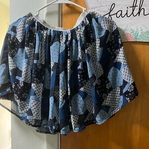 Girls skirt with elastic waist